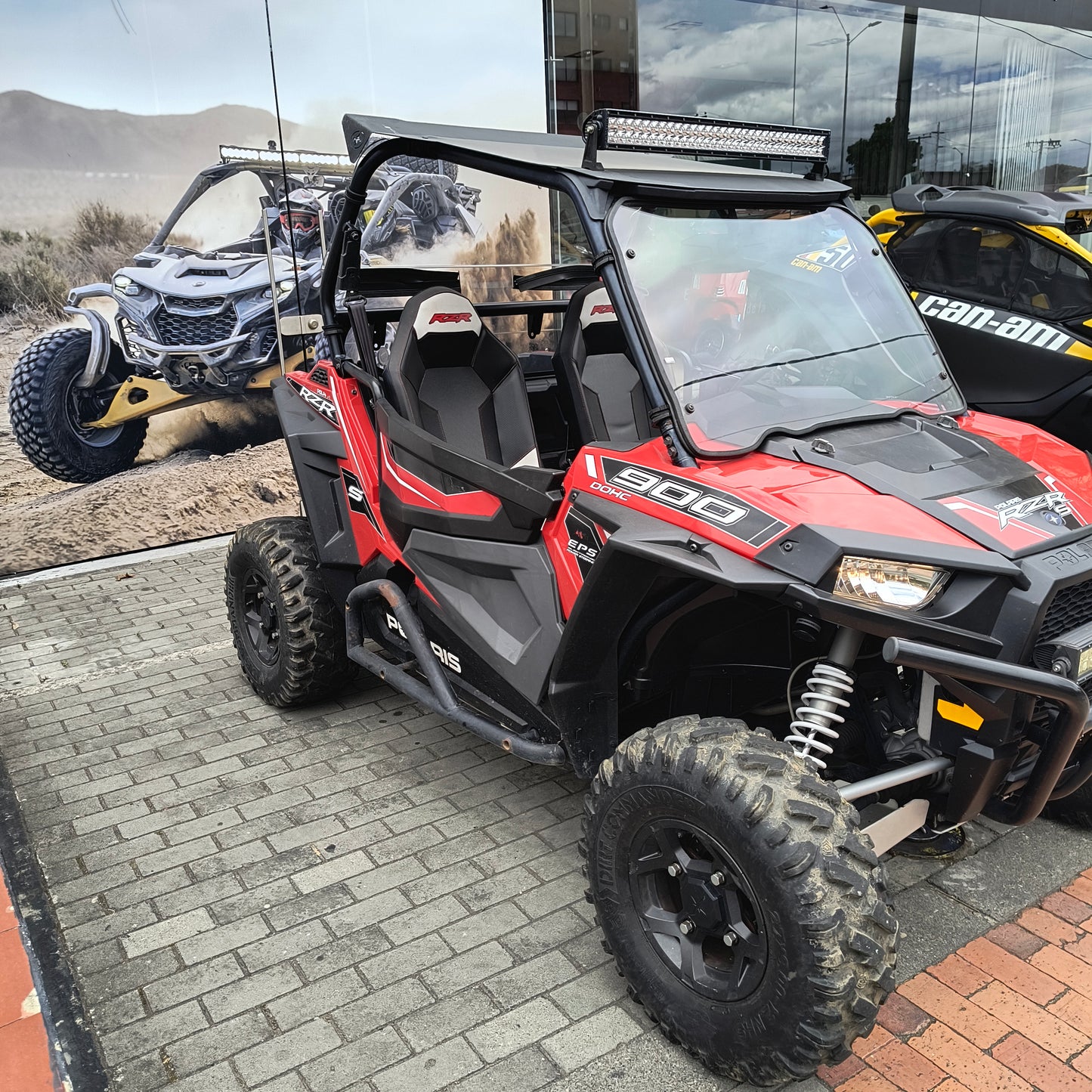 POLARIS RZR 900