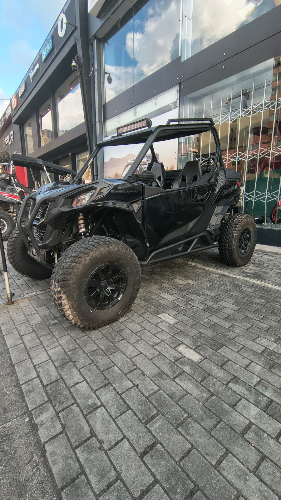CANAM MAVERICK SPORT 1000R