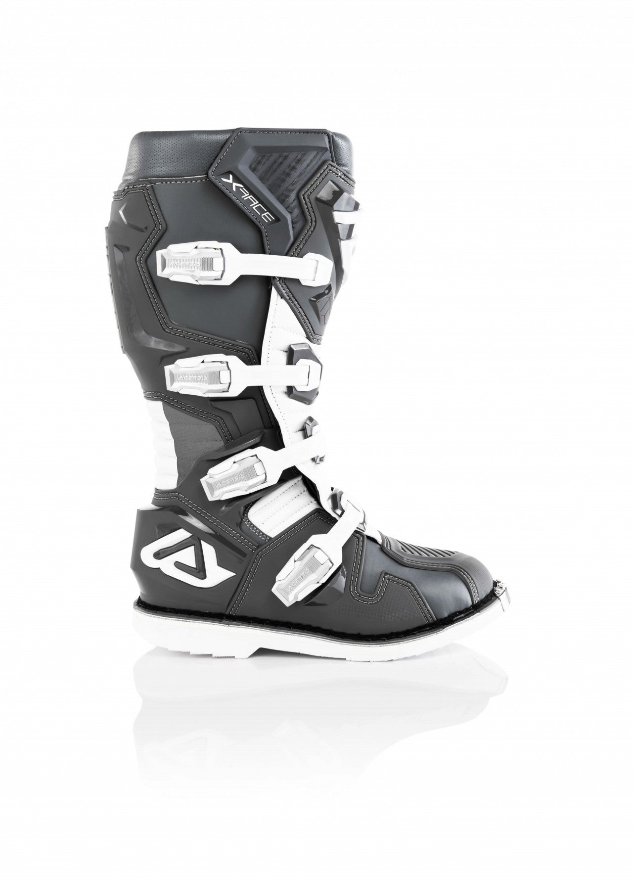BOTAS X-RACE